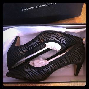 French Connection Kitten Heels 7 Kornelia